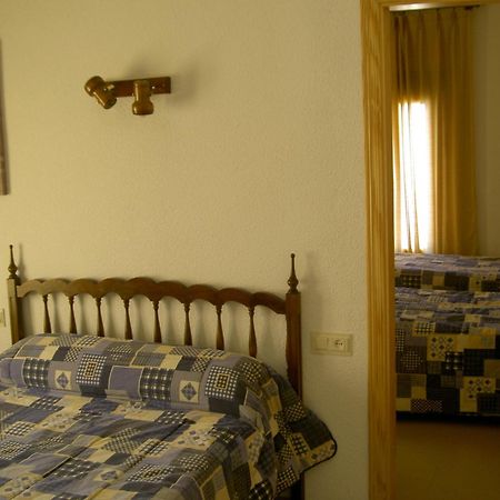Hotel Alvarez Tuejar ภายนอก รูปภาพ