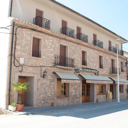 Hotel Alvarez Tuejar ภายนอก รูปภาพ
